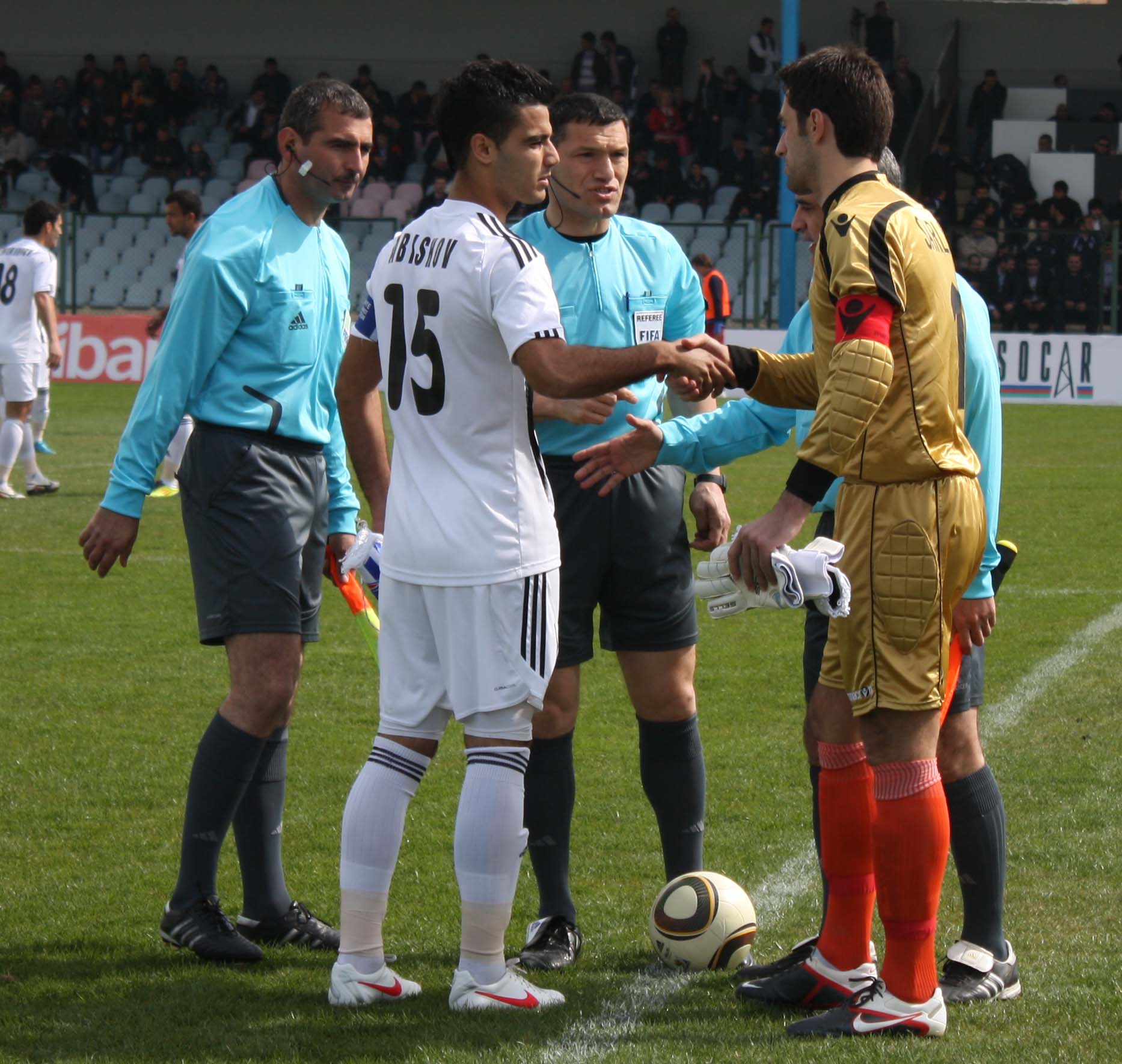 Sport azerbaycan. Алияр Агаев. Футбольная форма нефтчи. Stamenkovic Neftci. Selahet Agayev Neftchi Inter.